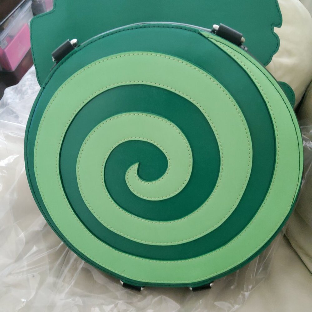 NIGHTMARE BEFORE CHRISTMAS OOGIE BOOGIE GLOWS BACKPACK RETIRED NWT - Picture 3 of 12